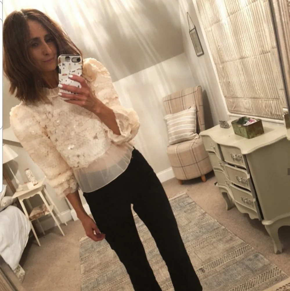 Zara Ruffled sequin top - Picture 4 of 14